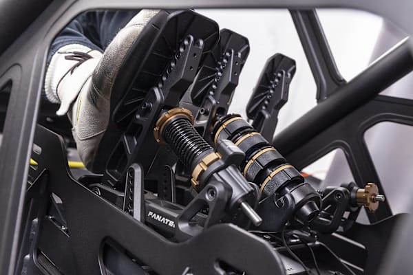 Podium Pedals